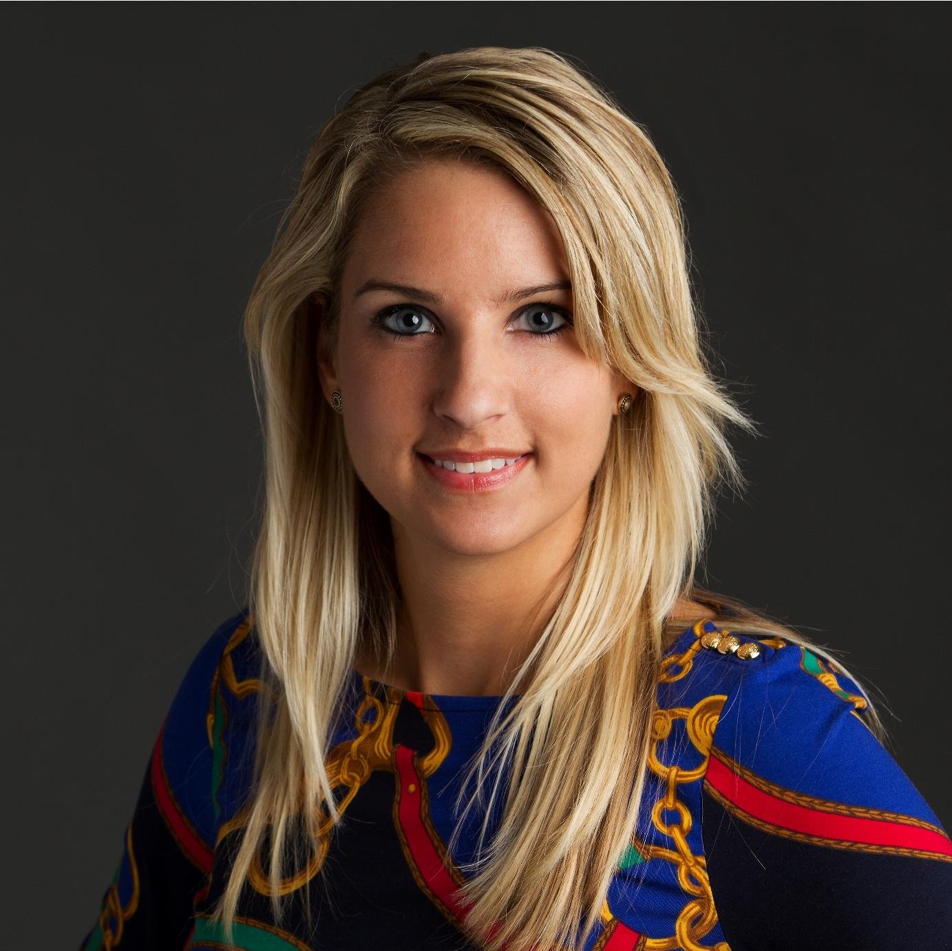 veraheinen's profile picture. Sales & Marketing - Social Media - Traveling - Running - Travel blogging