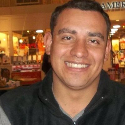 davidchacon611's profile picture. Quedate con un amor que de respuestas no problemas, Seguridad y no temor, Confianza y no mas dudas :)