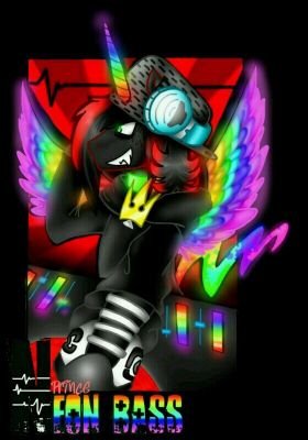 Yo! I'm Bass.Prince of Raverly,and fiancé to @mlp_Aimmy. I love parties! My head guard is @Mlp_Neon Smilez.