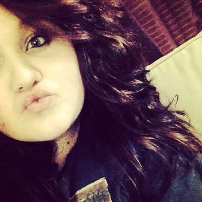 My name is Hanah✌️ I'm a Christian✌️ I'm 15!✌️ Family & God comes first!