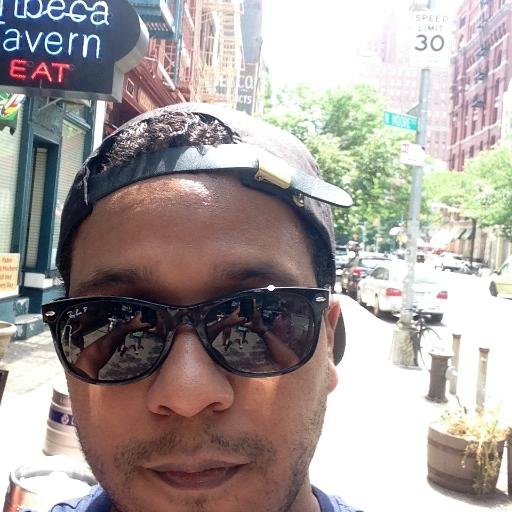 Mrave007's profile picture. Rational optimist