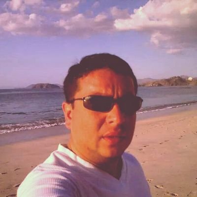 ESPERANZA: desear que algo suceda; FE: tener la convicción de que va a suceder; VALENTIA: hacer que suceda.
