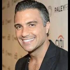 E quando meu mundo já tiver desmoronando, eu siplesmente lembrarei do seu sorriso, e tudo voltará ser como era....
