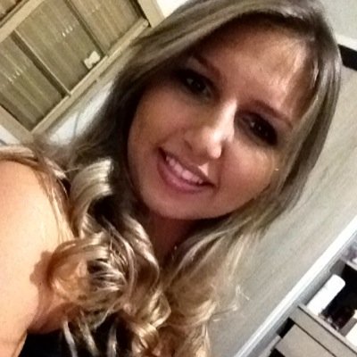 jessicalariissa's profile picture. 