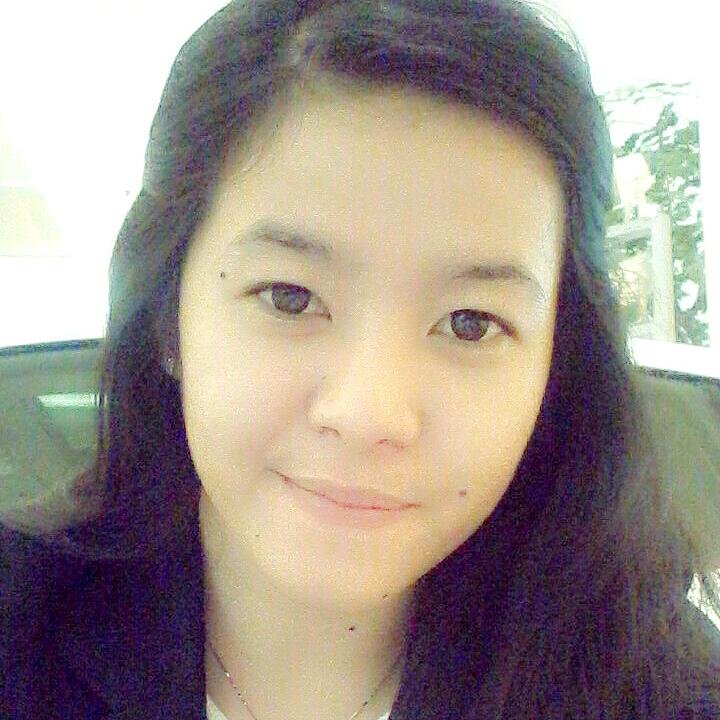 rachelapriliana's profile picture. 