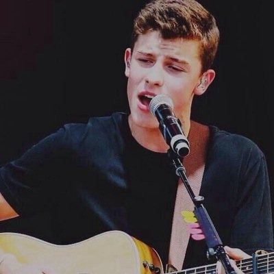 FicStrong's profile picture. 