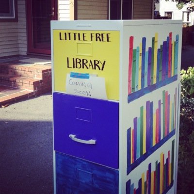 In my previous life I was a filing cabinet. Now I'm a hub for Kelley Street residents to share good books. #library #cambridge @johnhaydon tweets for me.