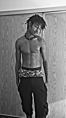 I'M SO N.O.L.A FIND ME N THAT 10WARD ST.THOMAS CHECK ME OUT ON SOUNDCLOUD JRYUNGINNOLA