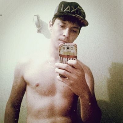joao vitor chama no whats (44) 98211174