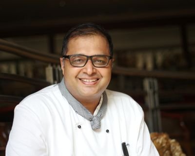 Intrepid Chef, a survivor and a dad of two darlings!
Dont wait for the storm to pass, instead learn to dance in the rain