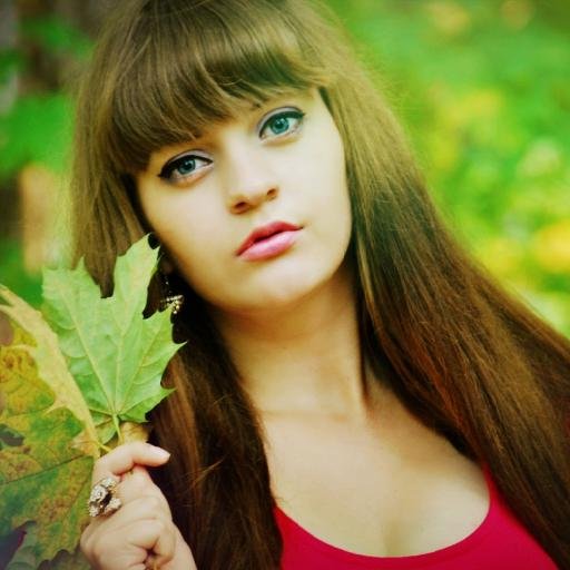 Фотограф-модель(любитель), геймер(любитель), начинающий дизайнер)