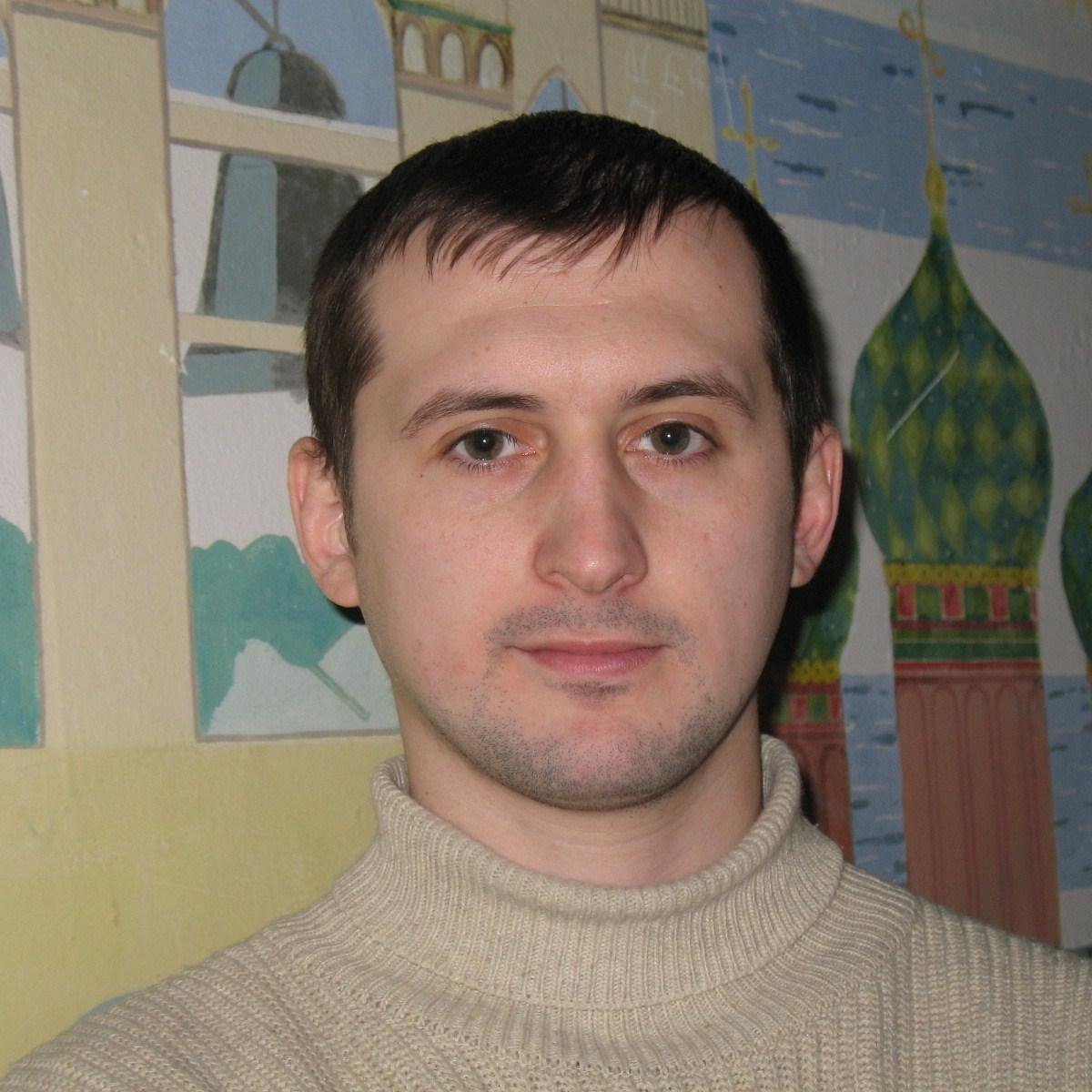 Пишу стихи...Продаю стихи.  Педагог,общественный деятель.