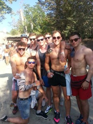 LewisChez's profile picture. 