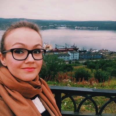 Мурманчанка. Семейный человек. Многодетная сестра. Люблю хоккей. Коллекционирую лаки для ногтей. Иногда веду блог http://t.co/fB5P8on7zm