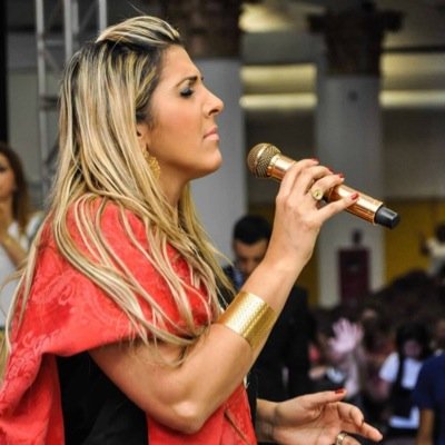 Bispa Ingrid Duque, a Bispa da Fé, a Bispa do Amor!