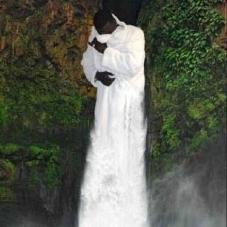 randomraplord's profile picture. BAHBAHBOOOW