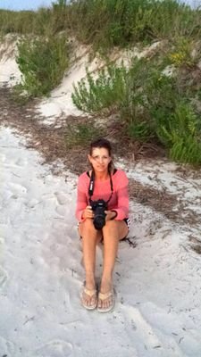 Equestrian, amateur photographer, beach lover formerly living in northern Virginia and now living in home state North Carolina.