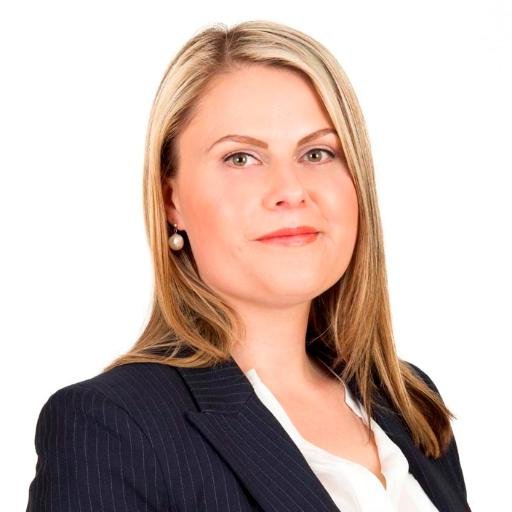 DellaCornish's profile picture. Proprietor & Consultant at @Socialekho. passionate about all things social media, technology, and art! I Followback. #perth #Australia