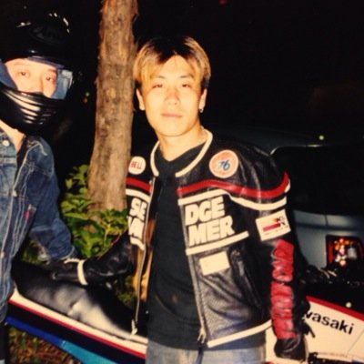 #728なにわ株主レーシング監督兼ライダー 棚板取付から新築戸建、店舗設計まで何でもこなす工務店代表 休日釣れない船長in舞鶴湾 チョコレート色のゲレンデ乗り