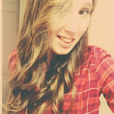 Canada||16||  Follow me i follow back! ig: Kellibear98 kik: Kellibear98 :3