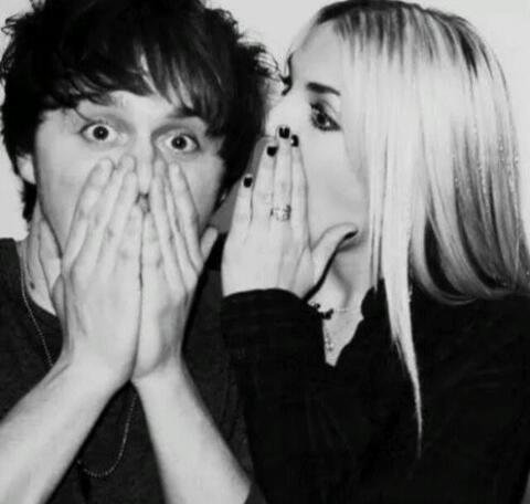 This is a fangirl account for R5, Girl Meets World, Bethany Mota, The 1975, All Time Low and Miley Cyrus