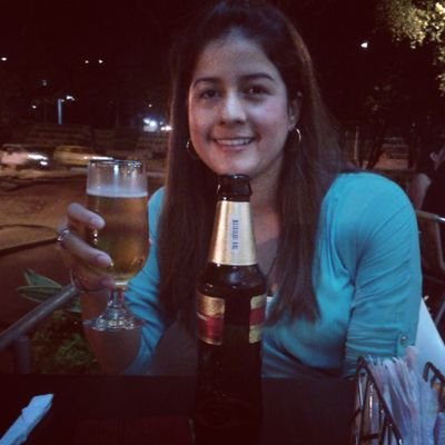 Abogada. Enamorada de la vida y de mi hija.
