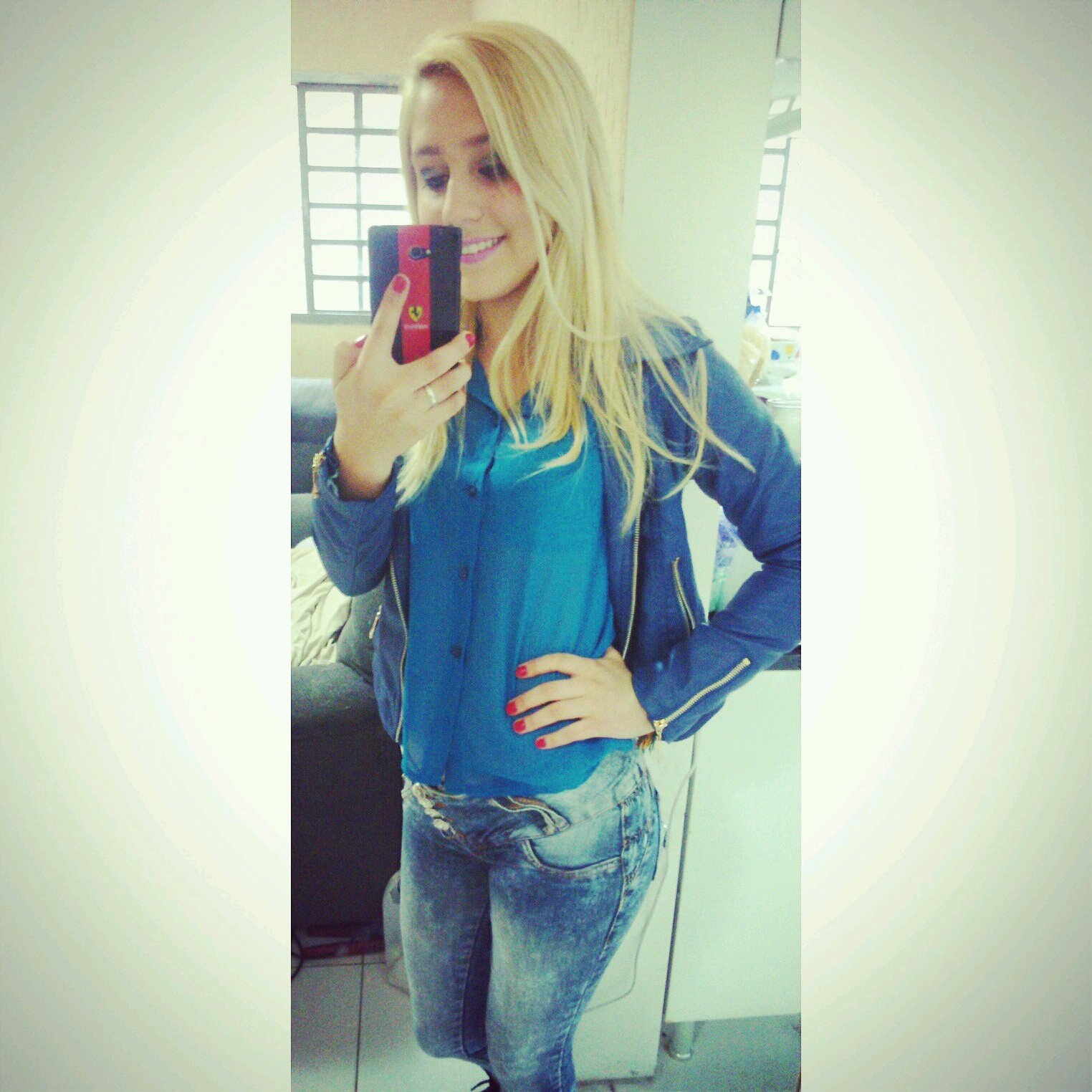 Príncipe Ali a-trá ♥_) obs. ñn uso lente-de-contato rss