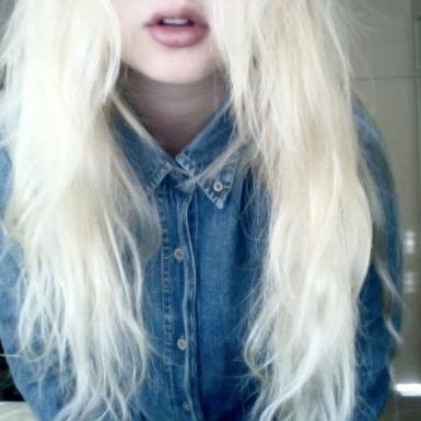Hi..I'm Aurora.I'm fifteen years old, and  I've lived  in an orphanage since I was ten.(single)**RP ACCOUNT, RP WITH ME WHENEVER YOU WANT,I'LL ALWAYS RESPOND :)