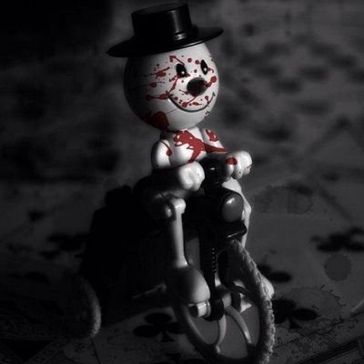 PhauxDubz's profile picture. 25 about to be a dad in December in a relatIonship own 2 cats and I work in customer service