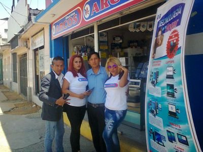 Jefe de Almacen en Almacenes Arcos Sigueme: Facebook:carlos_alberto001@hotmail.com Pin: 79BC0E5C Correo:carlosordonez001@gmail.com