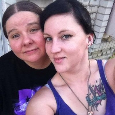 married couple. 34/28 years old, females.