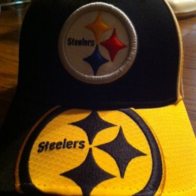 Southern illinois bow hunter doesnt get any better!!!!! MUZZY Bad to the Bone!! #secularism #Steelers #FireToddHaley