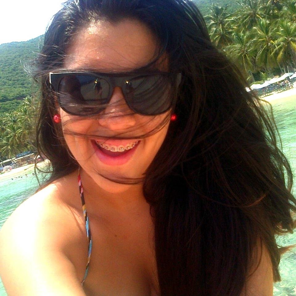 Marigabyf1's profile picture. Aqui es donde me hago la mas interesante?... Solo estudio Psicología, tengo 21 años, juego tennis y al Magallanes voy! Por cierto, HALA MADRID!