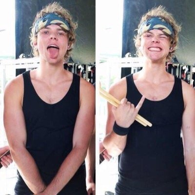 vitaminashton's profile picture. follow @nightdriveirwin