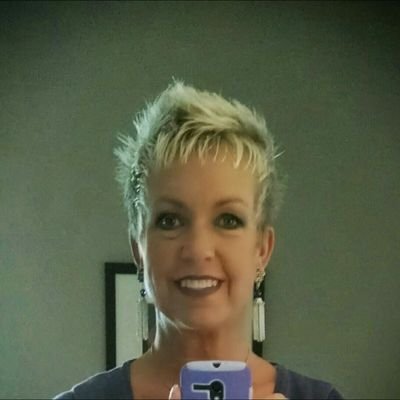 dwireman14's profile picture. I LIVE FOR THE MOMENTS THAT CANNOT BE PUT INTO WORDS