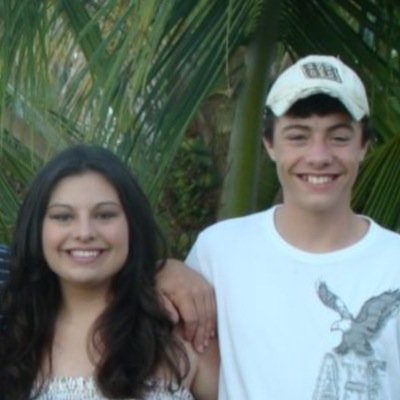 Farm girl saved by the Grace of God. 4-H is my job! Show Pigs 🐷 RIP Bub-Austin Shawver 8/24/14 ❤️  @BosoBrandon 💍