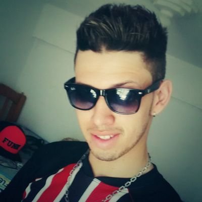 pessoa do bem!que vive a vida como ninguém!!!!
