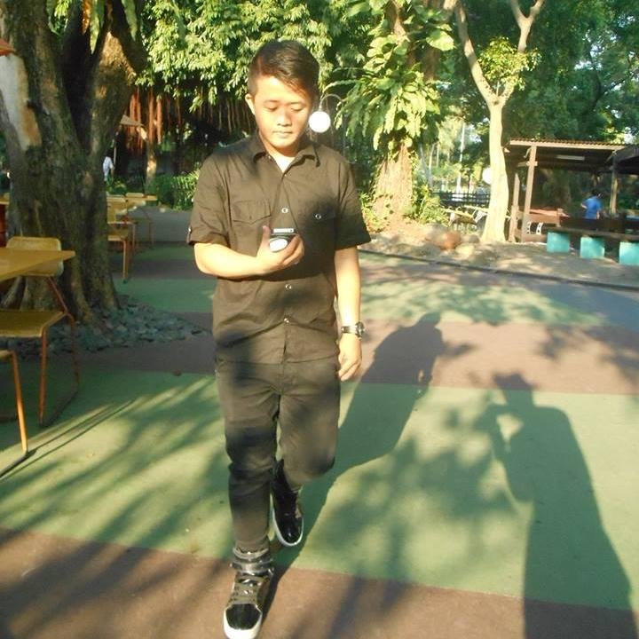 IG: nvs_andry LINE Andry / 7E7646CF