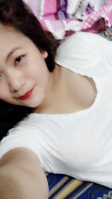 KSiongcolate's profile picture. It is not how much you do, but how much love you put in the doing. :))  http://t.co/i17IsEhvgg