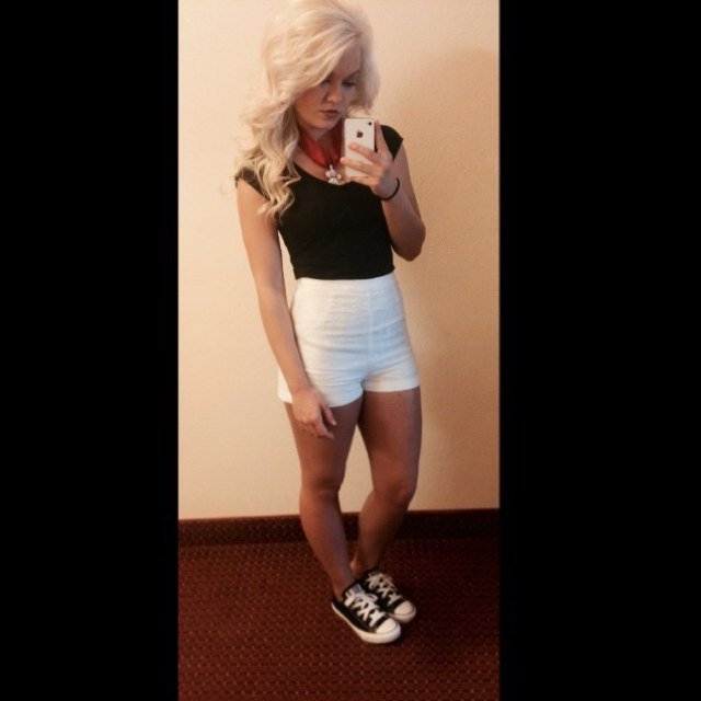 allison_angelle's profile picture. • when you're at the top, stay humble. when you're at the bottom, stay hopeful •