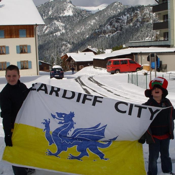 Cardiff City, Phoenix Rising and Wales season ticket holder. Bangor 1876 supporter. Yes Cymru. Cofiwch Dryweryn. Fe Godwn Ni Eto. Bandidos 🏴󠁧󠁢󠁷󠁬󠁳󠁿