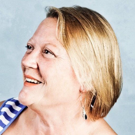 Supporting women to embrace #midlife #happiness and helping them to transform the rest of their lives. We've only got the one! #Coaching via Skype or phone 💞