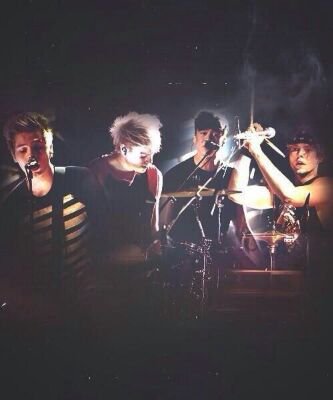 ❤|The Drummer|❤ 0/4