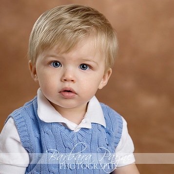 I Mikey -giggles and holds up 2 fingers- I two years old. i has no mommy or daddy..