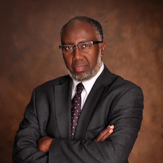 Associate Prof. of Islamic University of Minnesota.  Director/Imam of Minnesota Dawah Institute.