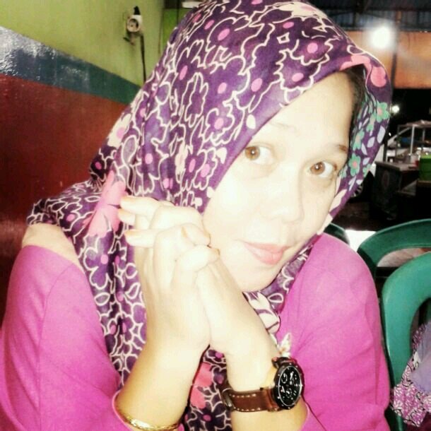 megawaty05's profile picture. Dengan berusaha dan berdoa maka اَللّهُ akan memudahkan jalan kita...