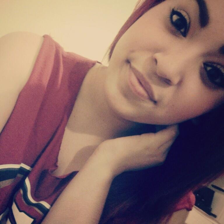 18. West Coast Livin'  Makeup & Fashion is Life.