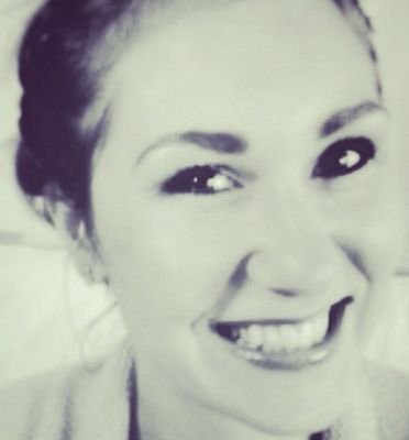 Staatlich geprüfte medizinische Kosmetikerin / Hautexpertin / Naturkosmetik / @fraustaeger auch auf Instagram!
