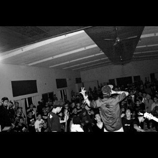 Hardcore band from Palu, Sulteng, Indonesia | OUT NOW! CD TILL DEATH EP | booking & info: yuli 085394955675/ 082240978947 | Email: risexuphc@gmail.com