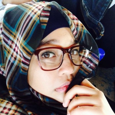 A wife of @aditiadotte || Shaarawy's mom|| Moslem || Travelling and swimming ||